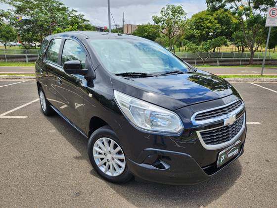 CHEVROLET SPIN 1.8 LT 8V FLEX 4P AUTOMÁTICO CHEVROLET SPIN 1.8 LT 8V FLEX 4P AUTOMÁTICO